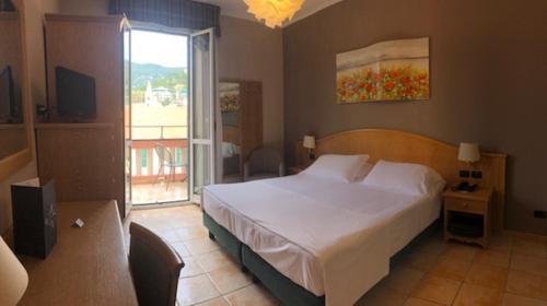 Ligure 4*
